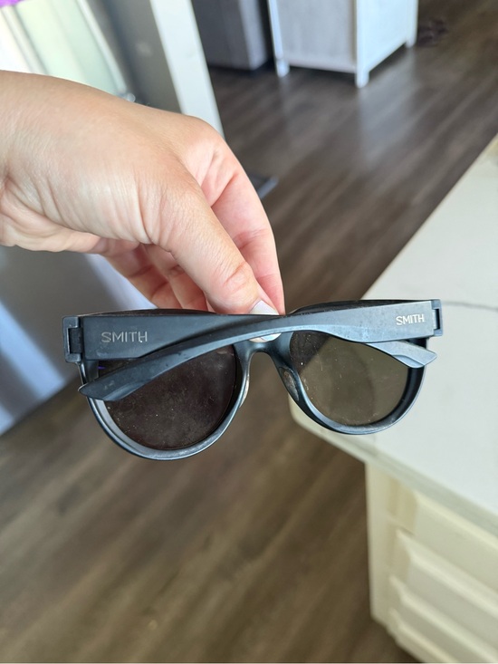 Matte Black Round Wayfarer Sunglasses main image 6